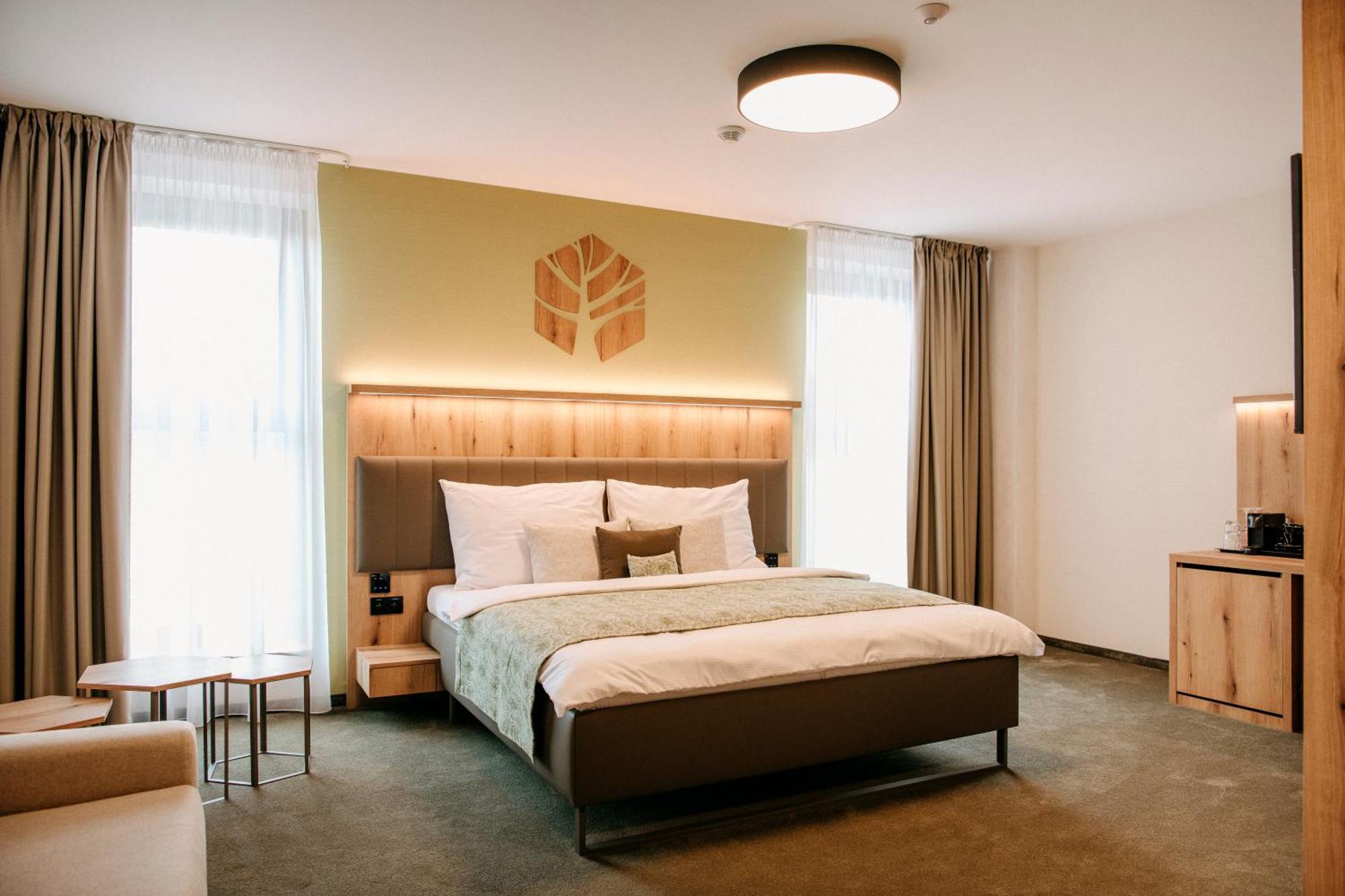 Rm Hotel Wellness & Congress Prievidza Esterno foto